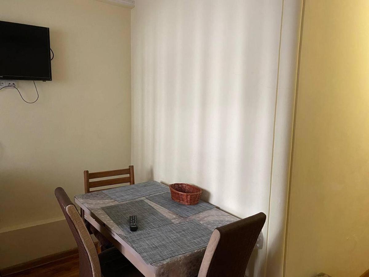 House At Ortachala Apartment Tbilisi Bagian luar foto