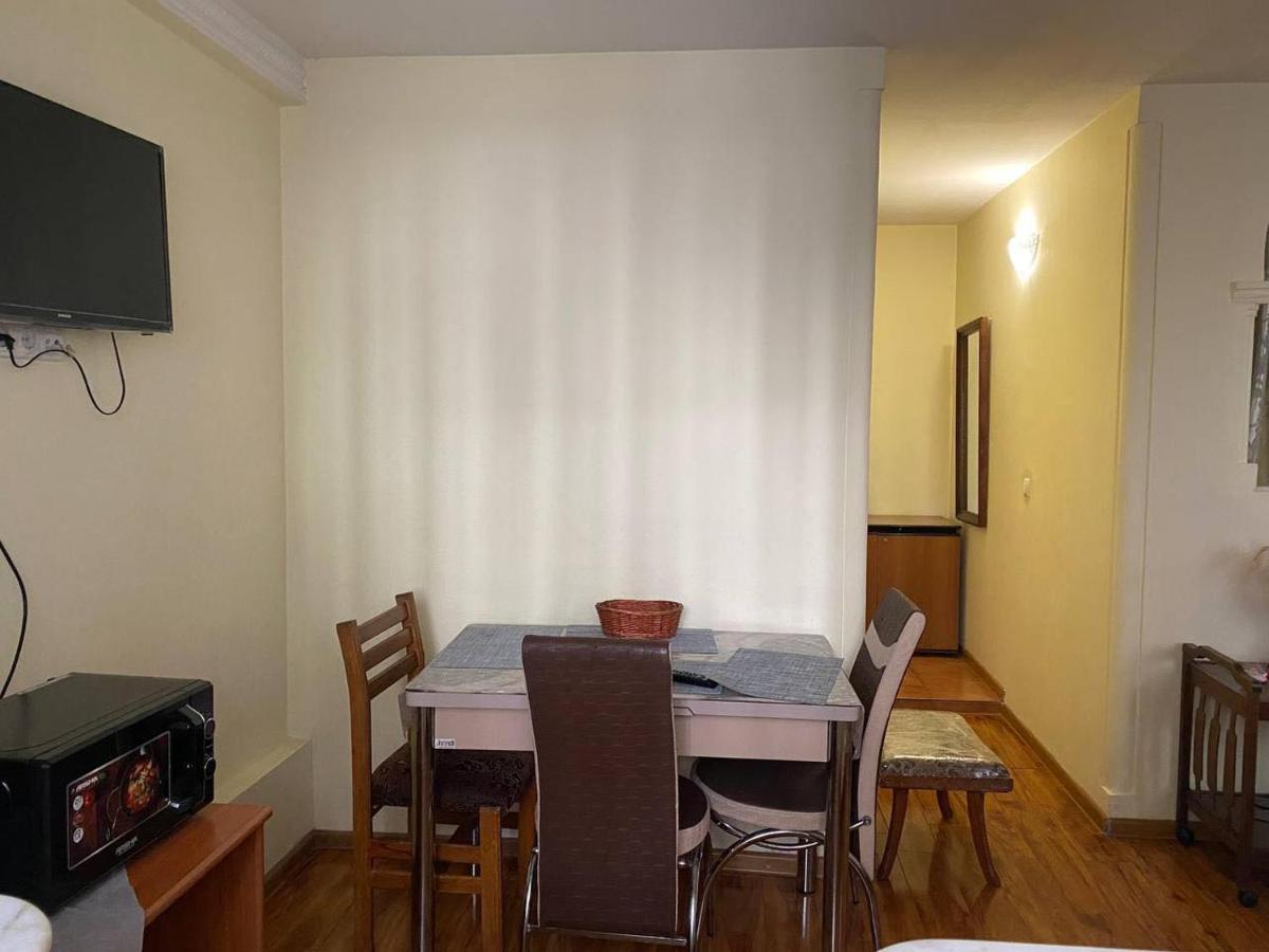 House At Ortachala Apartment Tbilisi Bagian luar foto