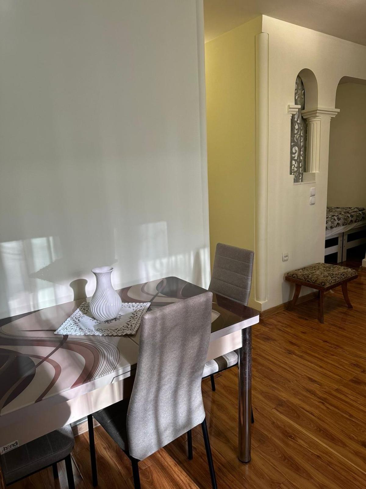 House At Ortachala Apartment Tbilisi Bagian luar foto