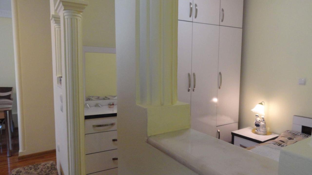 House At Ortachala Apartment Tbilisi Bagian luar foto