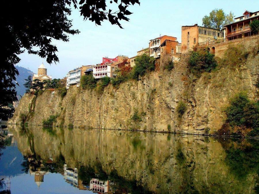 House At Ortachala Apartment Tbilisi Bagian luar foto